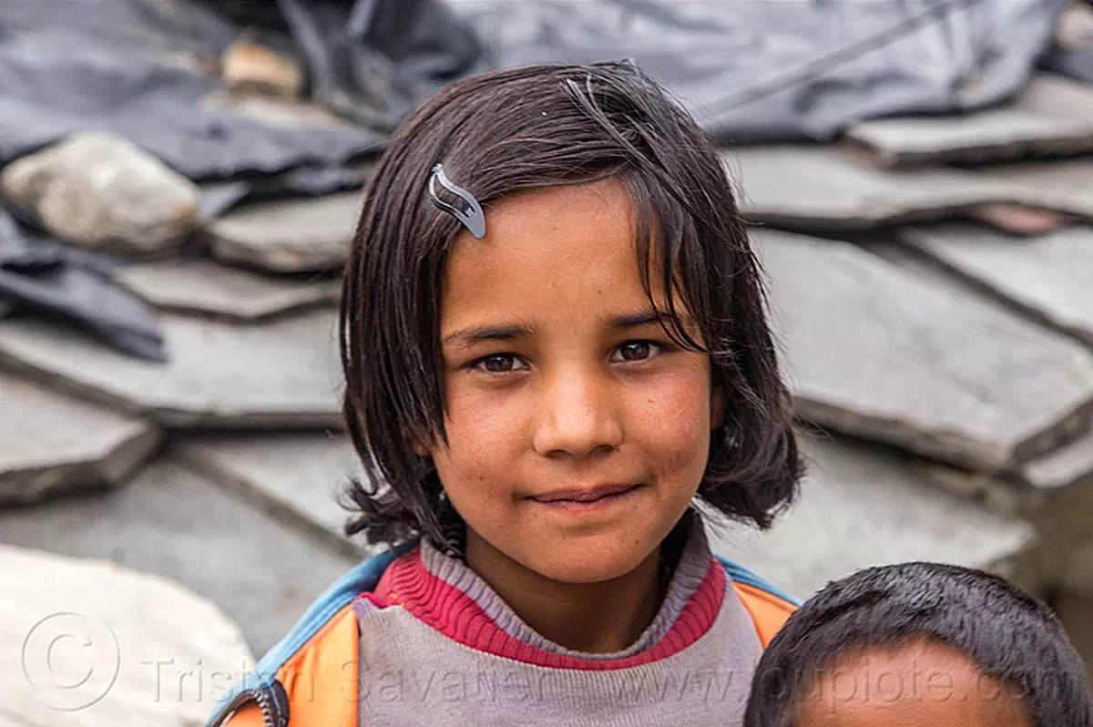 little girl in himalayan village (india), child, janki chatti, kid, little girl