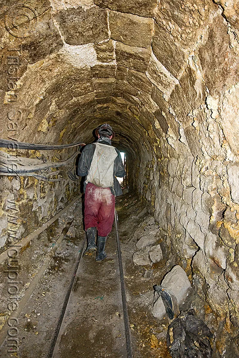 mine tunnel, potosí