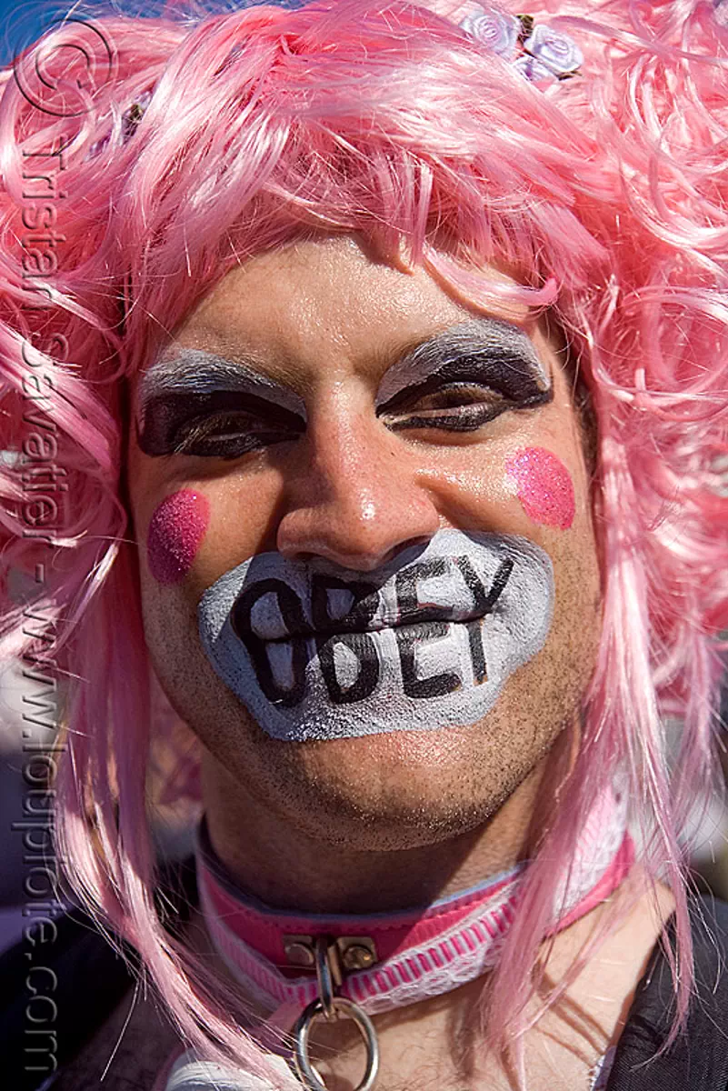 pink wig man