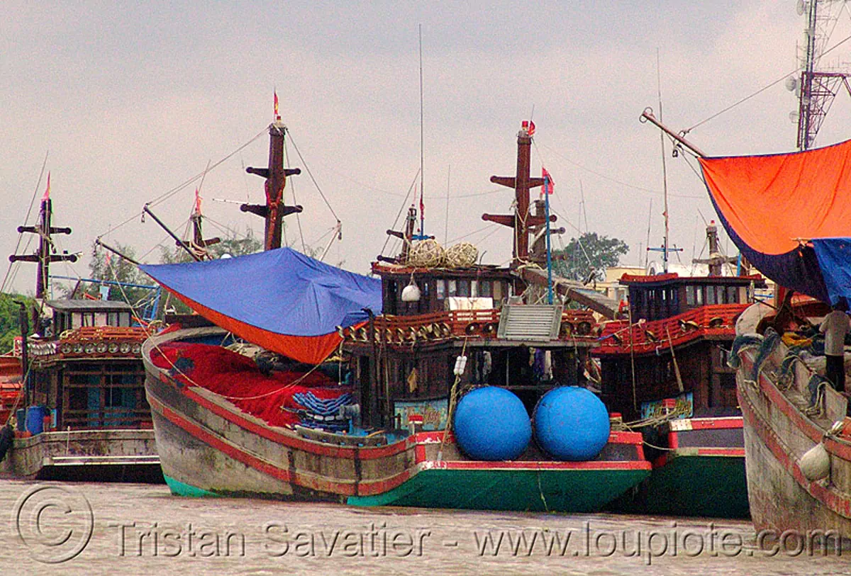river boat on the mekong - vietnam, boat, mekong river, vietnam
