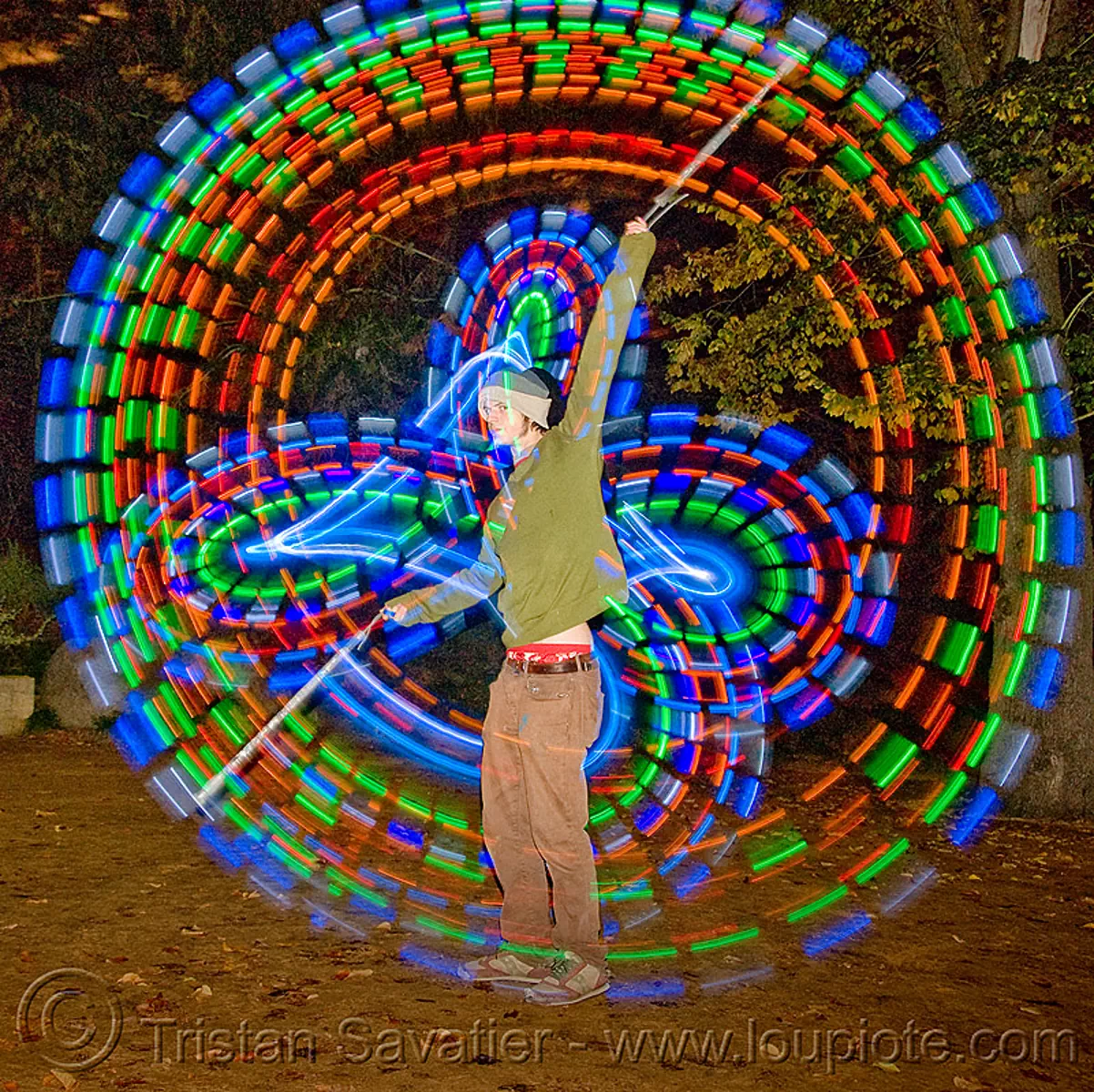 spinning LED light poi, glowing, flowlight
