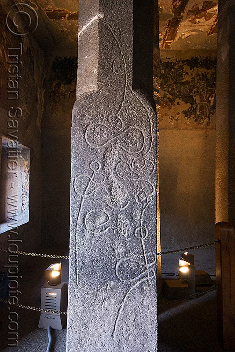 strange carving on pillar - ajanta caves - ancient buddhist temples (india), ajanta caves, buddhism, cave, curves, india, lines, pillar, rock-cut