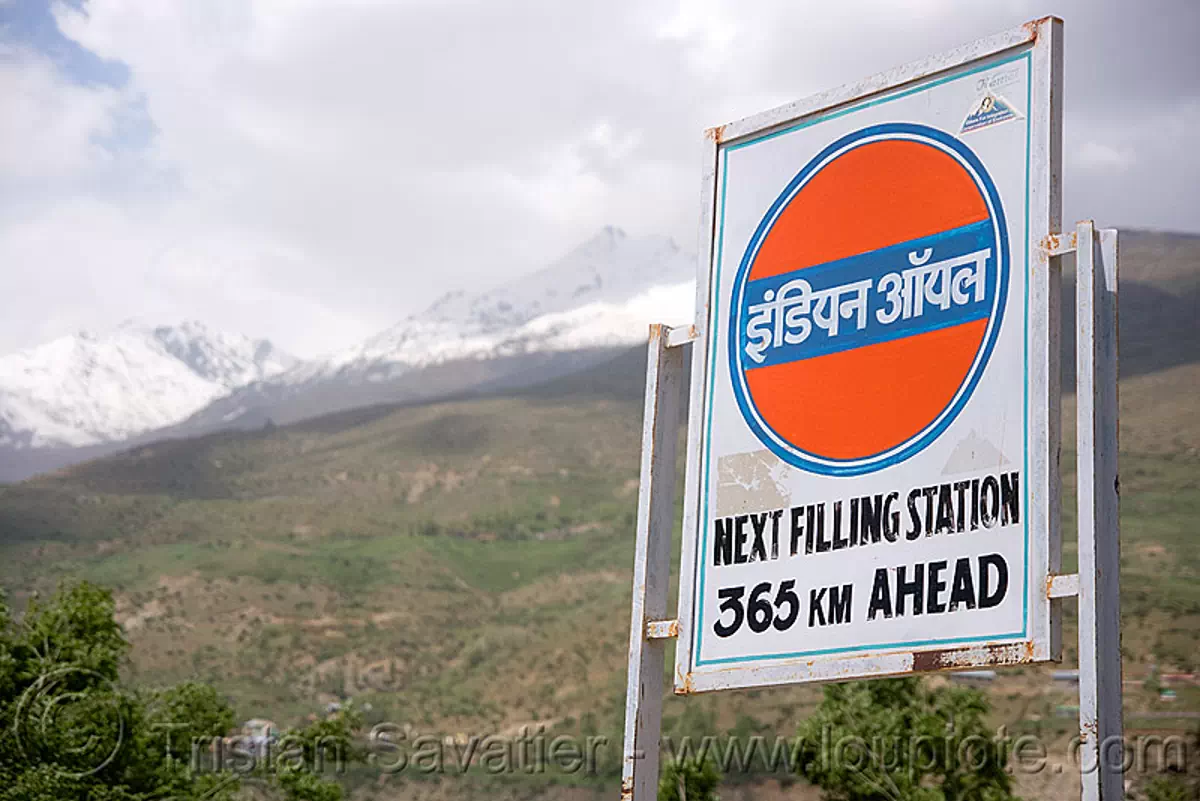 tandi gas station - keylong - manali to leh road (india), filling station, gas station, india, keylong, ladakh, petrol station, road, sign, tandi