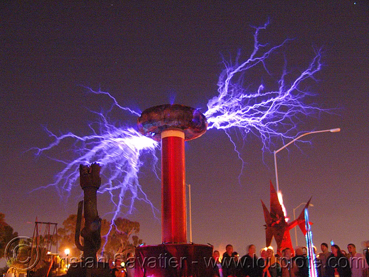 tesla coil - fire arts festival at the crucible (oakland), danger, electric arc, electric discharge, fire art, high voltage, lightnings, plasma filaments, static electricity, tesla coil, therm