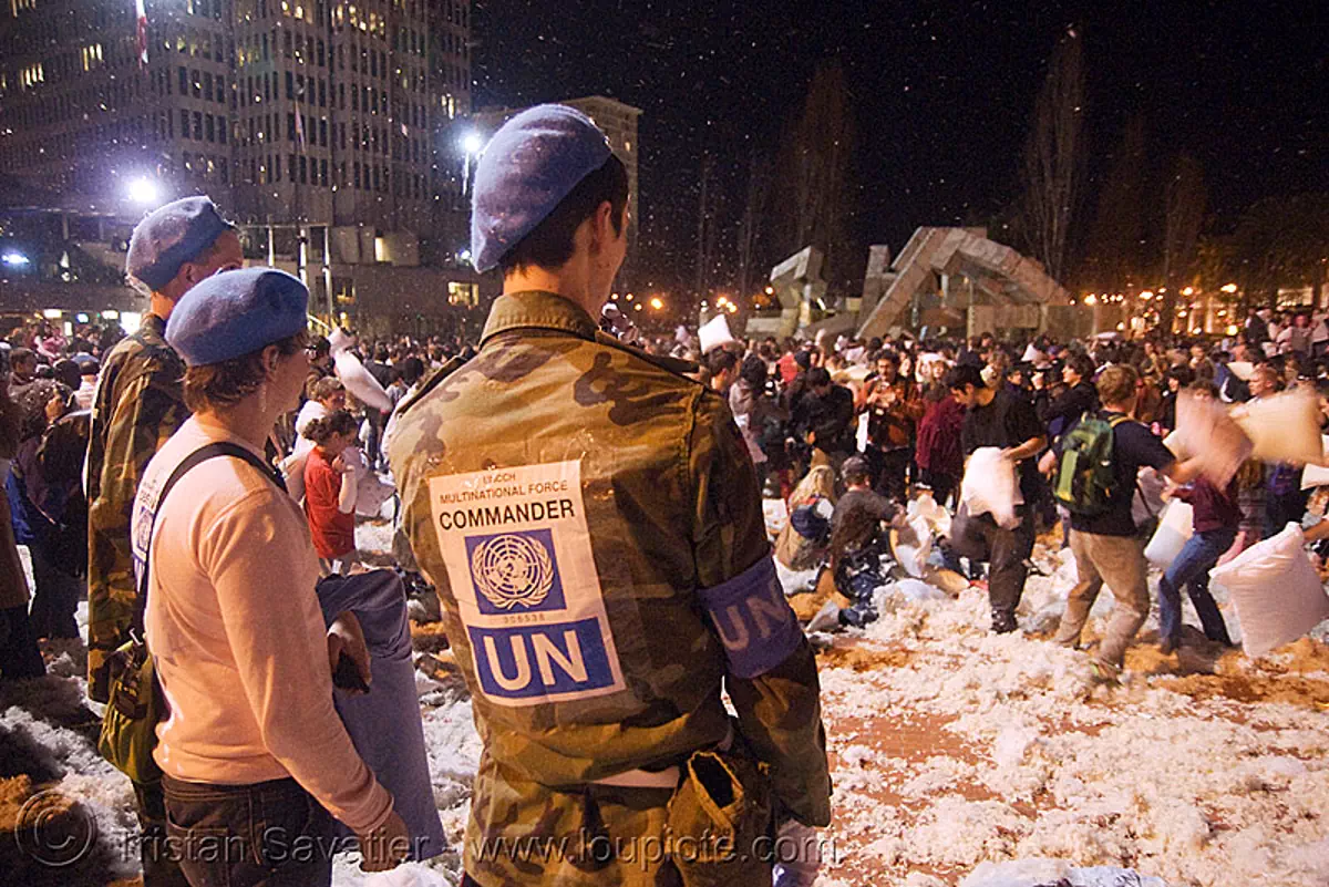 UN observers at the great san francisco pillow fight 2008