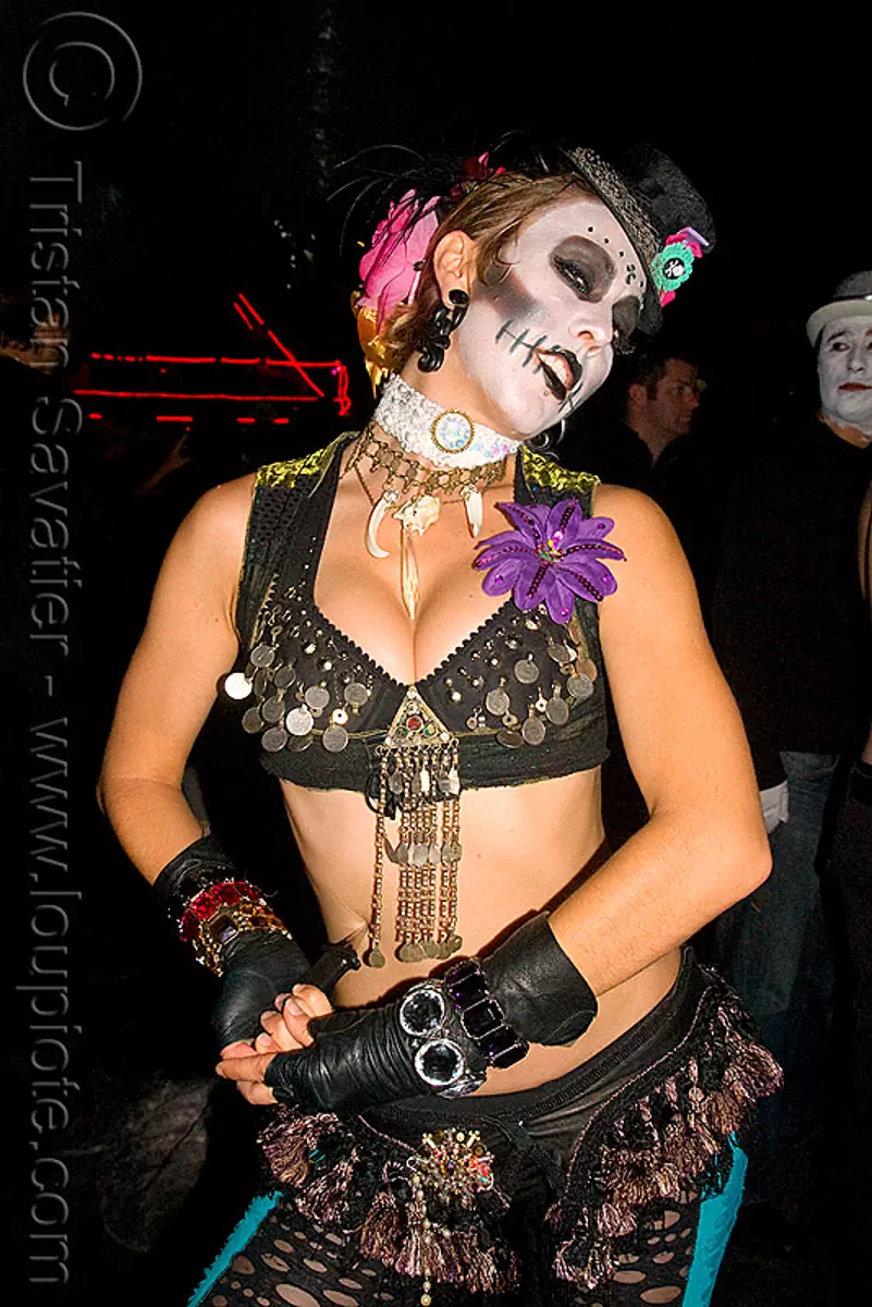 wendy darling - ghostship halloween party on treasure island (san francisco) - space cowboys, ghostship 2008, halloween, skull makeup, wendy darling, wendy g, woman