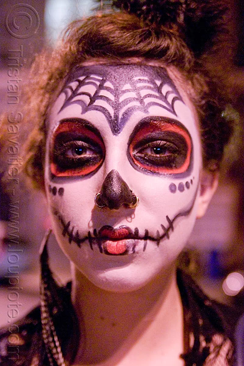 woman with skull makeup - Día de los muertos - halloween (san francisco), day of the dead, dia de los muertos, face painting, facepaint, halloween, makeup, night, woman