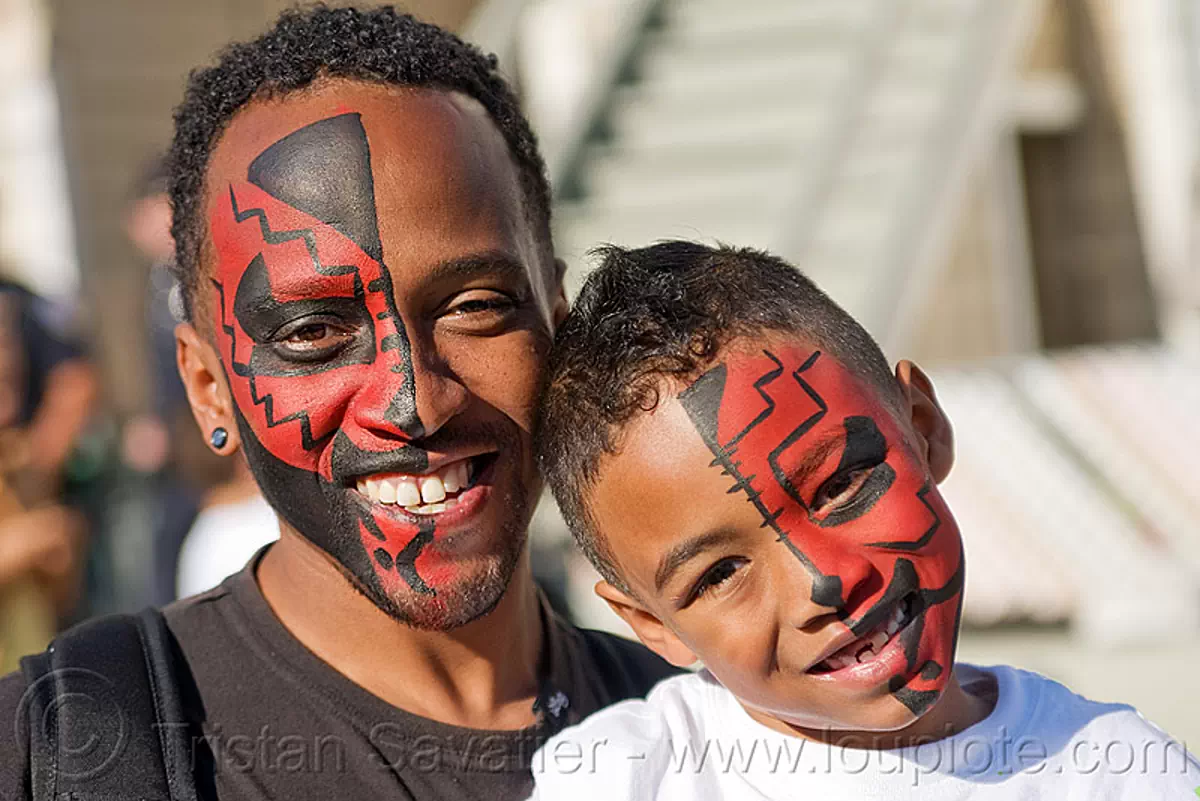 Tribal Red Face Paint - Father and Son, image size:1200x801
