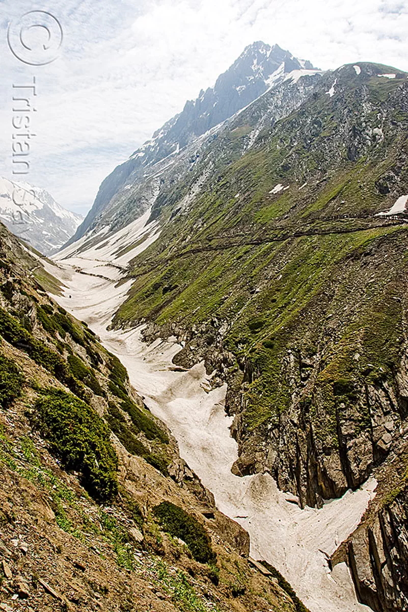 Shri Amarnath Yatra - LG Manoj Sinha Performs Pratham Puja, Marks Start of  Yatra Preparations - VSK Bharat, image size:801x1200