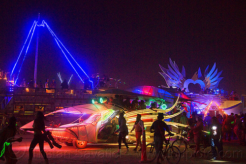 2013 - burning man, burning man art cars, burning man at night, glowing, mutant vehicles, squid art car, squidcar