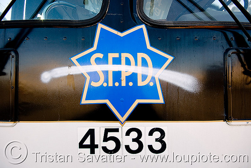 abandoned sfpd police bus with graffiti (san francisco), 4533, autobus, graffiti, junkyard, law enforcement, no trespassing, san francisco police department, sfpd bus