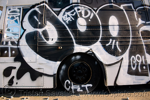 abandoned SFPD police bus with graffiti (san francisco), autobus, goory chan, gory chan, graffiti, junkyard, no trespassing, san francisco police department, sfpd bus
