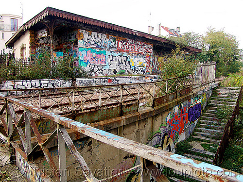 abandoned train station - petite ceinture - abandoned railway (paris, france), graffiti, railroad, railway, trespassing
