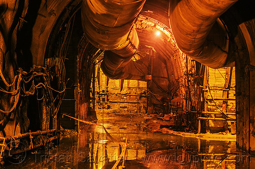 abandoned tunnel - lanco hydro power project - teesta river - sikkim (india), adit, air ducts, flooded, hydro-electric, intersection, pipes, sikkim, teesta, tista, trespassing, tunnel, urbex, wiring