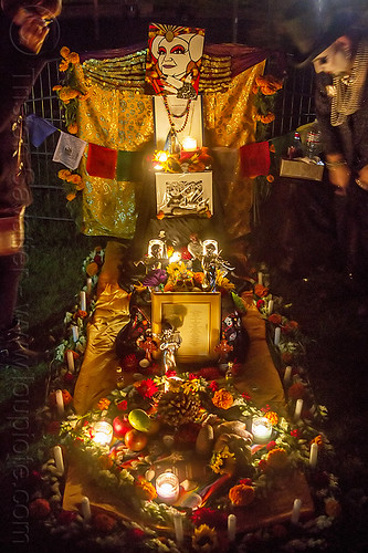 altar de muerto for the sisters of perpetual indulgence, altar de muertos, candles, day of the dead, dia de los muertos, halloween, memorial, night