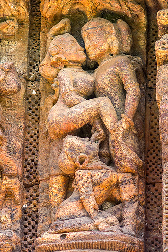 ancient hindu erotic sculpture - konark sun temple (india), erotic sculptures, high-relief, hindu temple, hinduism, india, konark sun temple, maithuna