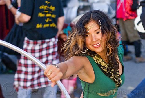 asian girl hooping, asian woman, forehead jewelry, hand, hooper, hooping, hula hoop