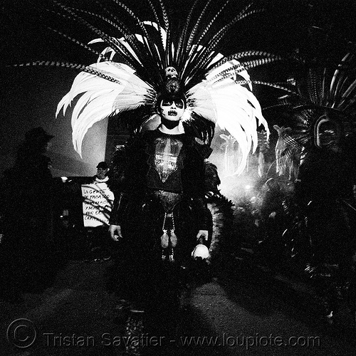 aztec dance group 'xolo, sacred dance' - dia de los muertos - halloween (san francisco) - teresa, aztec dancer, costumes, day of the dead, dia de los muertos, feathers, halloween, hat, makeup, night, p3200tmz, pushed, sacred dance, tmax, xolo