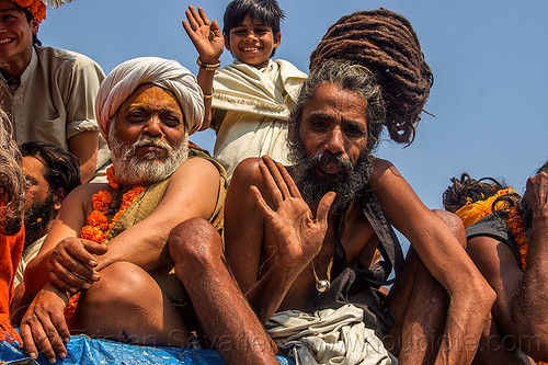 baba and sadhu with long dreadlocks tied in a knot (india), baba, beard, dreadlocks, guru, hindu pilgrimage, hinduism, knotted hair, kumbh maha snan, kumbh mela, mauni amavasya, men, sadhu