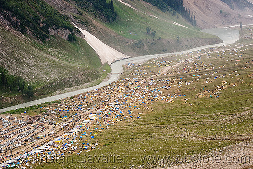 baltal tent village - amarnath yatra (pilgrimage), amarnath yatra, baltal, dras valley, drass valley, hindu pilgrimage, kashmir, mountain river, mountain trail, mountains, pilgrims, river bed, snow