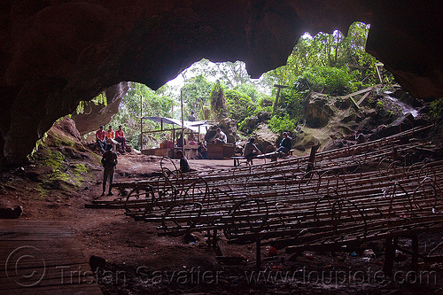 bamboo ladders of the bird's nests collectors - gua madai - madai cave (borneo), bamboo ladders, bird's nest, borneo, cave mouth, caving, gua madai, ida'an, idahan, madai caves, malaysia, natural cave, spelunking