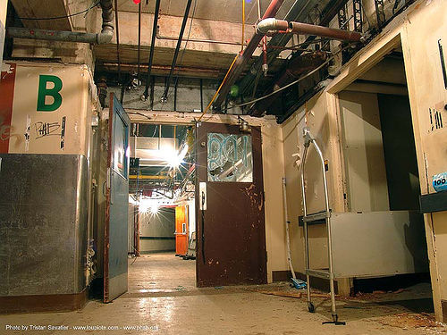 basement - hallway - abandoned hospital (presidio, san francisco) - phsh, abandoned building, abandoned hospital, graffiti, presidio hospital, presidio landmark apartments, trespassing