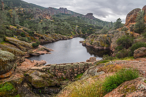 bear gulch reservoir - pinnacles national park (california), artificial lake, bear gulch reservoir, bear reservoir, dam, hiking, landscape, pinnacles national park, rock formations