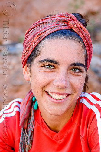 beautiful smile - pilar pitòn, adidas, argentina, eyebrows, green eyed, green eyes, head band, noroeste argentino, pilar, quebrada de humahuaca, red, woman