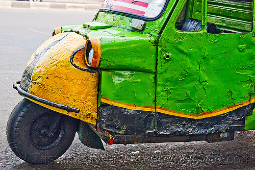 bemo in jakarta - daihatsu midget three-wheeler, autorickshaw, bemo, daihatsu midget, jakarta, midget i, motor becak front, rickshaw, three wheeler