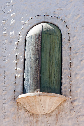 bendición de san francisco solano - humahuaca (argentina) - 1 of 23, animated, argentina, bendición, benediction, copper, doors, missionary, monk, noon, noroeste argentino, quebrada de humahuaca, san francisco solano, sculpture, statue