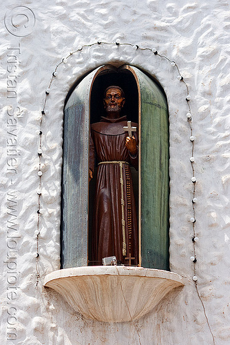 bendición de san francisco solano - humahuaca (argentina) - 5 of 23, animated, argentina, bendición, benediction, copper, cross, doors, missionary, monk, noon, noroeste argentino, quebrada de humahuaca, san francisco solano, sculpture, statue