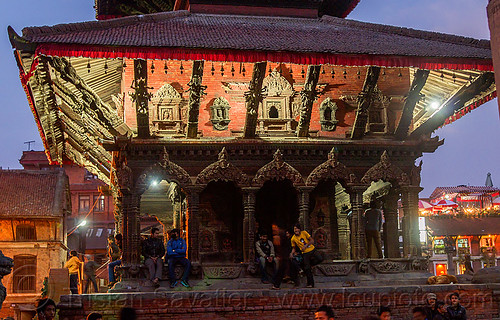 bhimsen temple - patan durbar square (nepal), bhimsen temple, durbar square, hindu temple, hinduism, night, patan, sitting