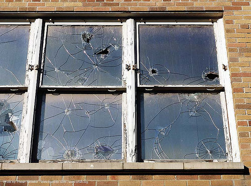 broken-window - abandoned hospital (presidio, san francisco), abandoned building, abandoned hospital, graffiti, presidio hospital, presidio landmark apartments, trespassing, window