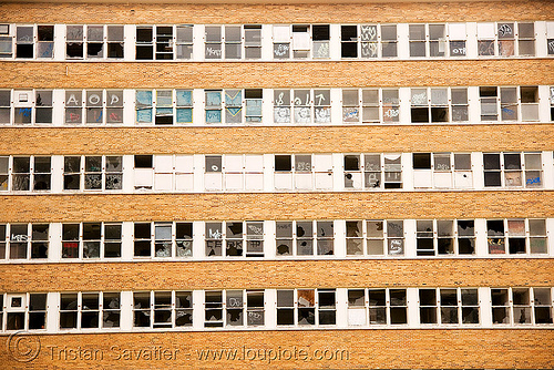 broken windows - building exterior - phsh - abandoned hospital (presidio, san francisco), abandoned building, abandoned hospital, graffiti, presidio hospital, presidio landmark apartments, trespassing, window