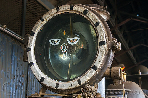 buddha eyes on headlight of steam locomotive - darjeeling (india), 802 victor, buddha eyes, buddhism, darjeeling himalayan railway, darjeeling toy train, headlight, narrow gauge, railroad, steam engine, steam locomotive, steam train engine, wisdom eyes