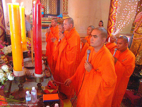 buddhist monks in a chinese temple - สุโขทัย - sukhothai - thailand, bhagwa, buddhism, buddhist temple, candles, chinese, monks, orange, prraying, red, saffron color, singing, sukhothai, wat, yellow, สุโขทัย