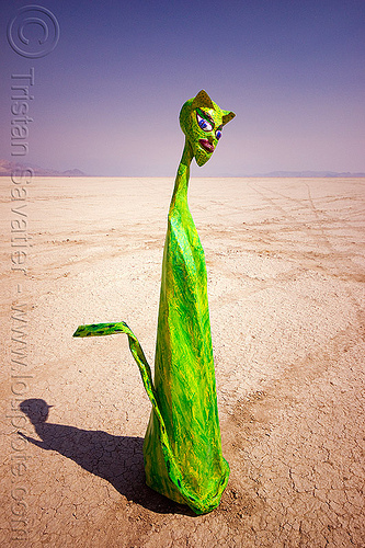 burning man - alien cats, alien cats, art installation, sculpture