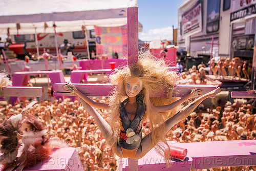burning man - barbie doll leg spread crucifixion - barbie death camp, barbie death camp, barbie dolls, blasphemous, cross, crucified, crucifixion, leg splits, leg spread