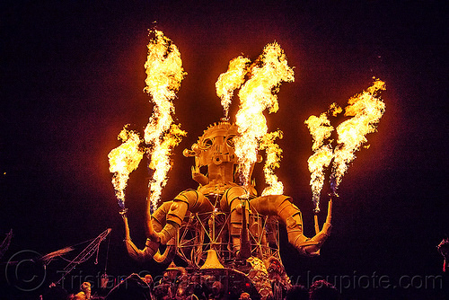 burning man - el pulpo mecanico, burning man art cars, burning man at night, el pulpo mecanico, fire, mutant vehicles, night of the burn, octopus art car, sculpture, steampunk octopus