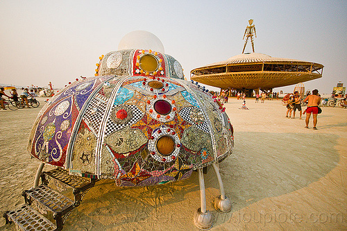 burning man - flying saucers, art installation, flying saucers, sculpture, the man, ufos, y.e.s., youth educational spacecraft