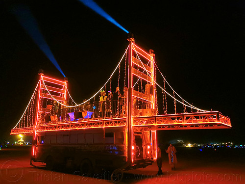 burning man - golden gate bridge art car, burning man art cars, burning man at night, golden gate bridge art car, mutant vehicles