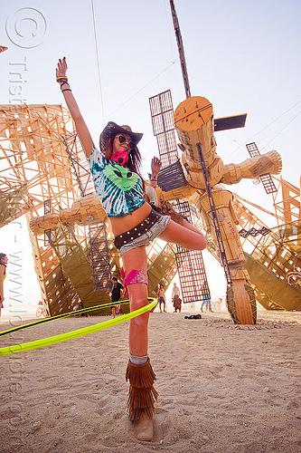 burning man - hooper - mir space station, art installation, hooper, hooping, hulahoop, mackenzie, mir space station, russian, sunglasses, woman, мир орбитальная станция