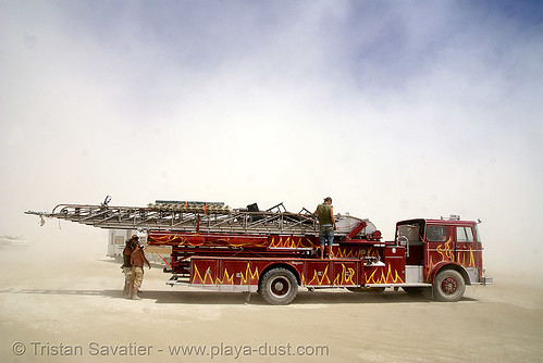 burning man - ladder firetruck art car, art car, burning man art cars, fire engine, fire truck ladder, ladder fire truck, ladder truck, lorry, mutant vehicles