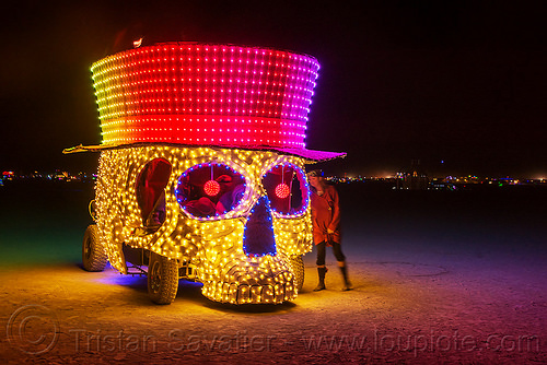 burning man - skull art car - numbskull, burning man art cars, burning man at night, glowing, hat, mutant vehicles, numbskull, skull art car