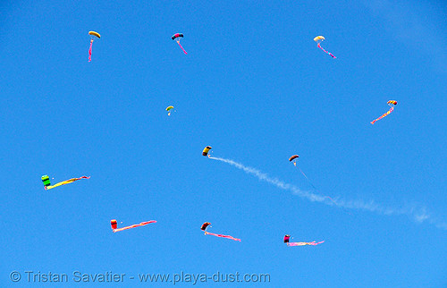 burning man - skydivers eels in the sky, burning sky, eels, flare, parachutes, parachutists, skydivers, skydiving, smoke, smoking