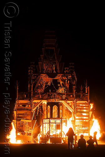 burning man - temple burning - basura sagrada, basura sagrada, burning man at night, burning man temple, fire, temple burning