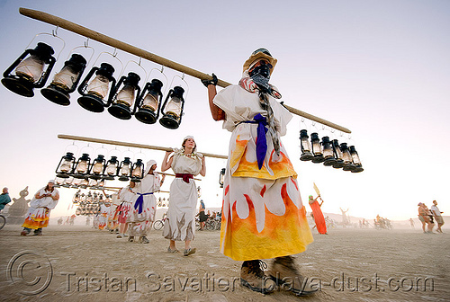 burning man - the lamplighters, lamplighters, march, petrol lanterns, poles