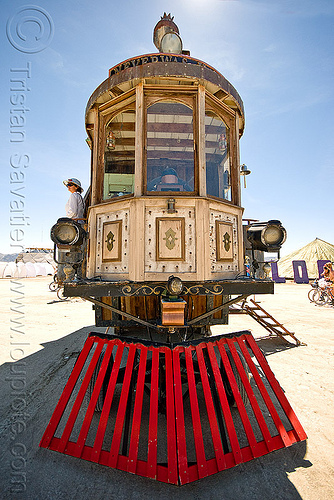 burning man - the neverwas haul - front, art car, burning man art cars, cattle guard, mutant vehicles, neverwas haul, steampunk, victorian