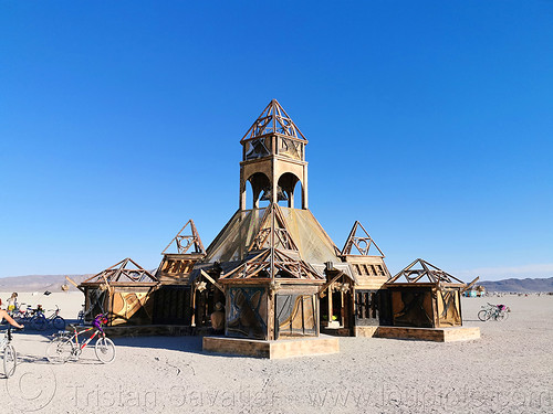 burning man - the shrine of sympathetic resonance, art installation, the shrine of sympathetic resonance