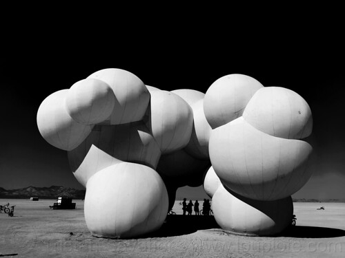 burning man - the skum thundercloud - inflatable art, art installation, inflatable art, the skum thundercloud